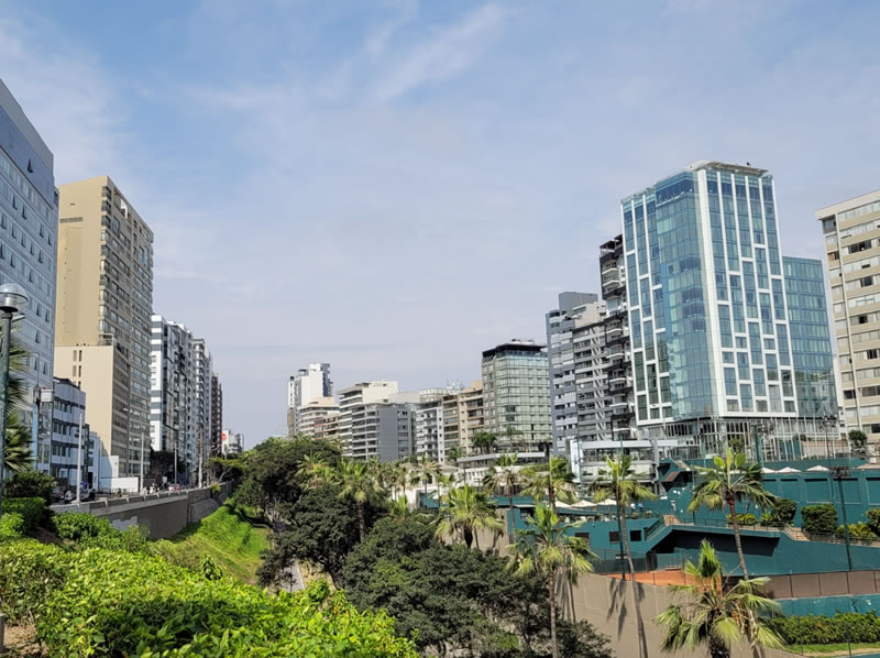 Miraflores: Donde comer en el corazón gastronómico de Lima